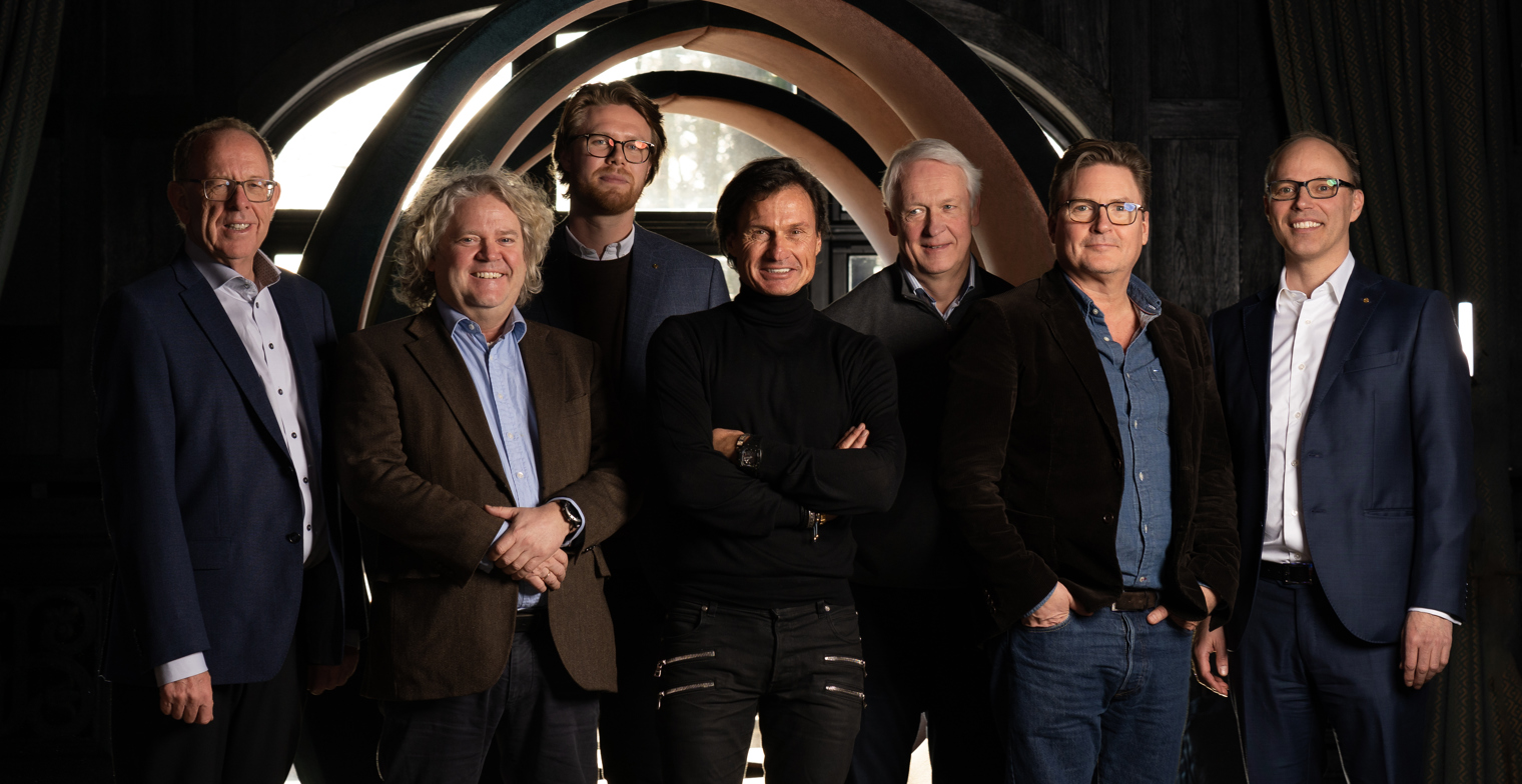 Auroraheadshots Byenvizual Fullrescolour 300Ppi 13